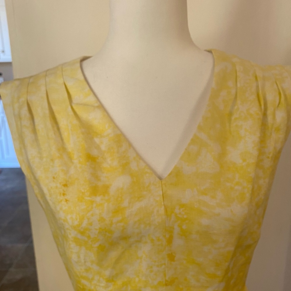 Antonio Melani, Size 6, Fitted Dress